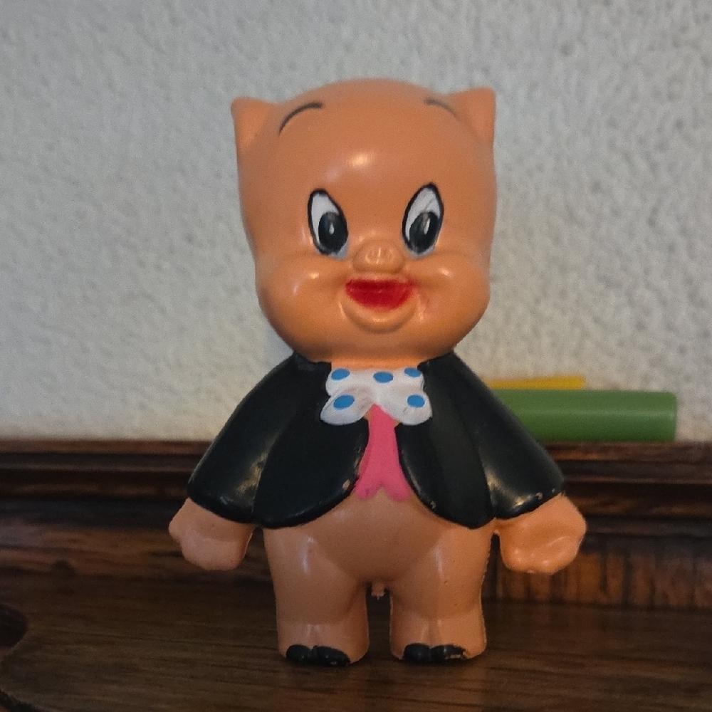 Vintage Looney Tunes Piggy